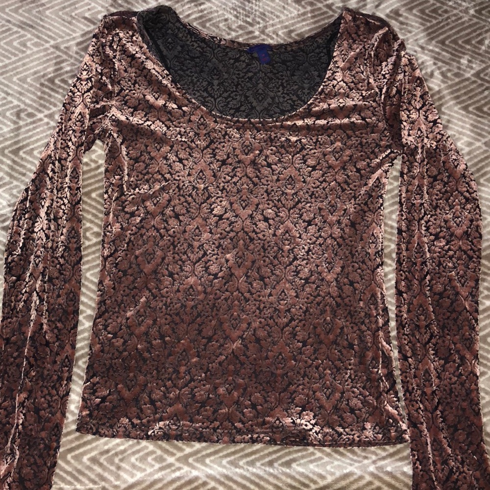 patterned long sleeve